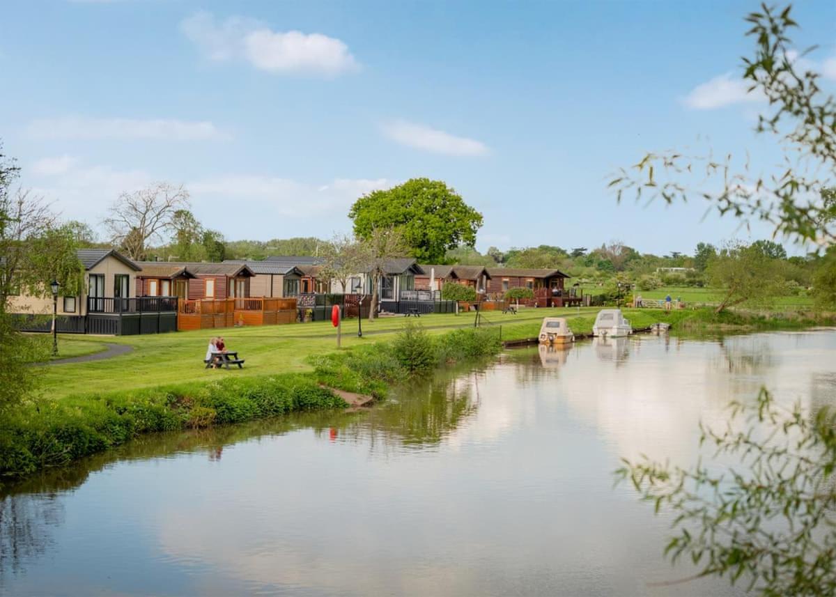 Riverside Park Stratford-upon-Avon Exterior foto